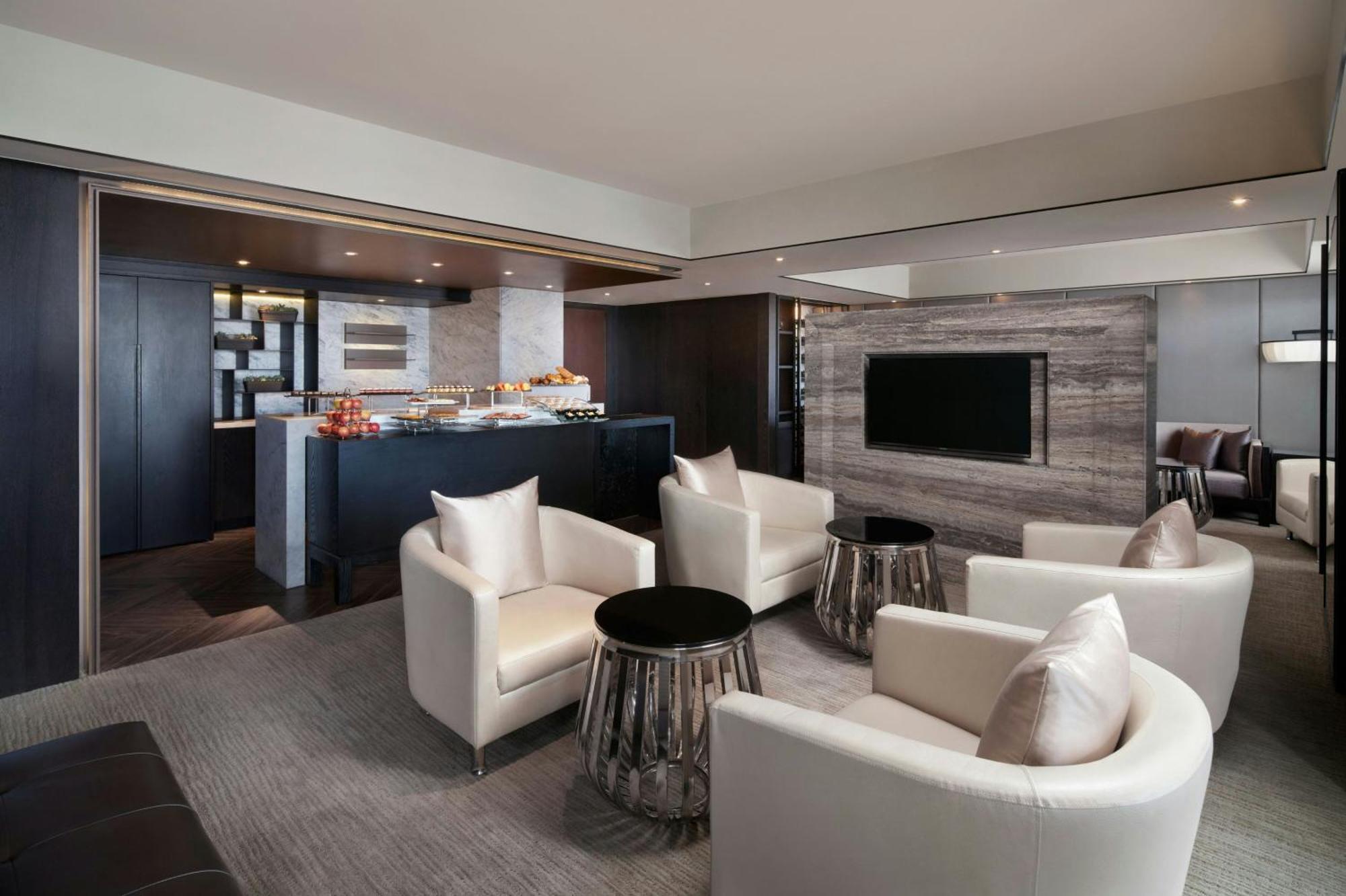 Sheraton Taitung Hotel Εξωτερικό φωτογραφία The living room of a SkyLoft