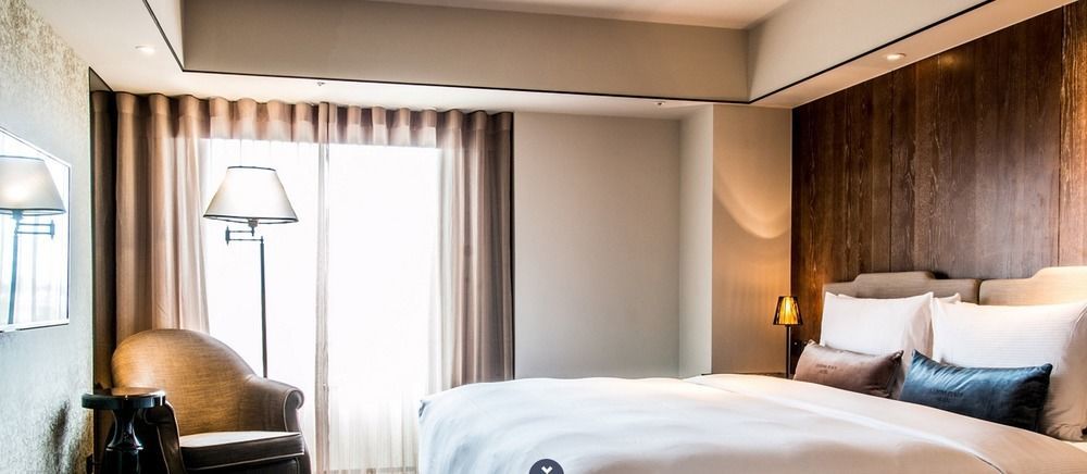 Sheraton Taitung Hotel Εξωτερικό φωτογραφία A bedroom at the hotel