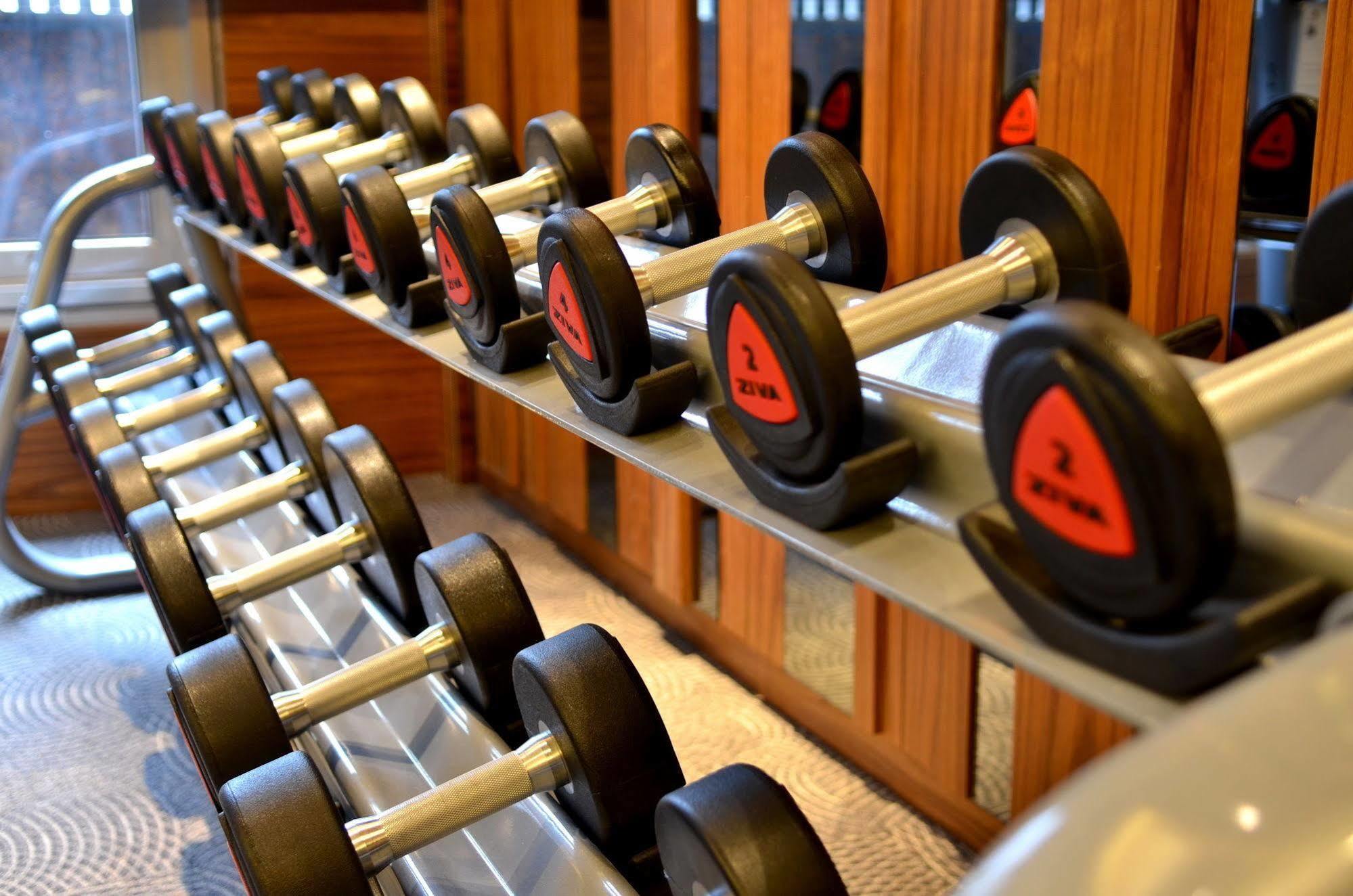 Sheraton Taitung Hotel Εξωτερικό φωτογραφία Dumbbells on a rack